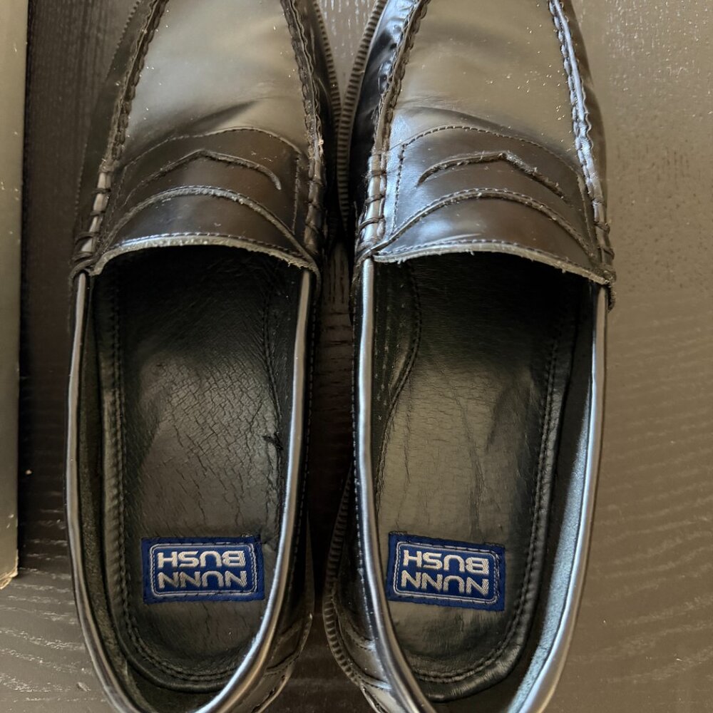 Nunn Bush Lincoln Moc Toe Penny Loafers - 9m